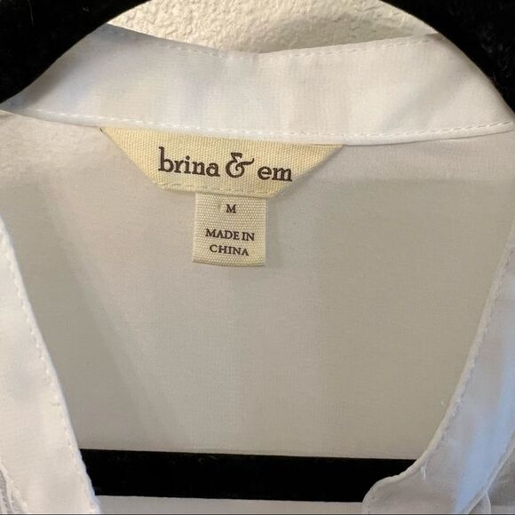 Broma & Em Sheer Short Sleeve White Blouse Size Medium - Picture 5 of 5
